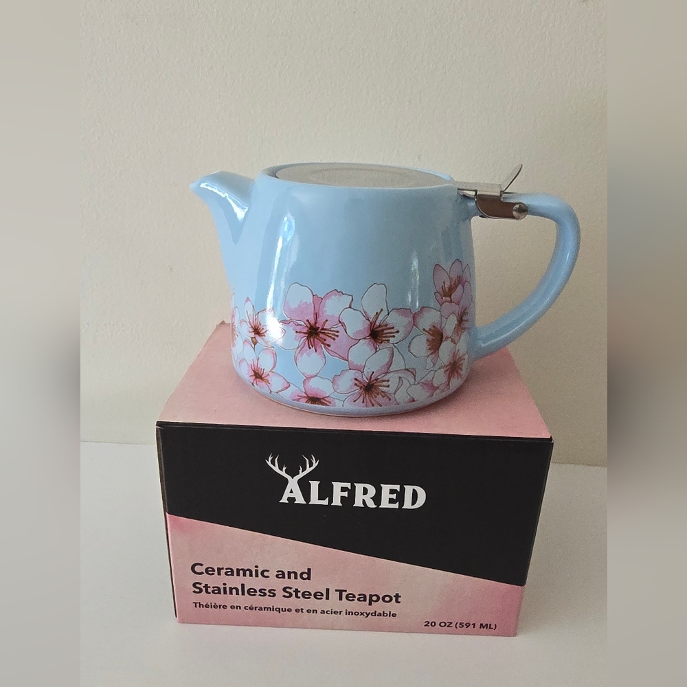 Alfred Ceramic & Stainless Steel Teapot – 20 oz Blue Cherry Blossom – New in Box